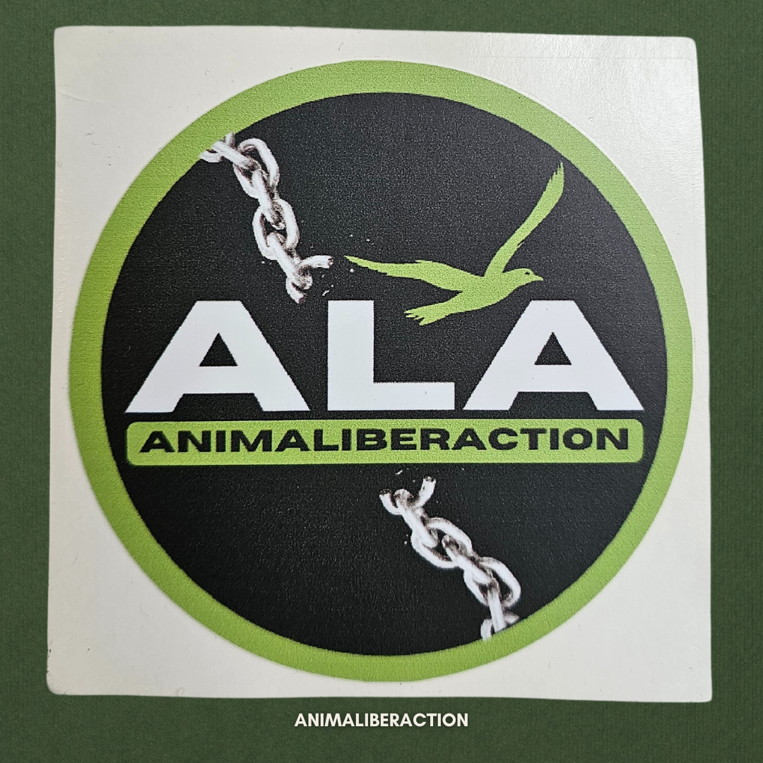 Adesivo AnimaLiberAction Grande - 9x9 cm